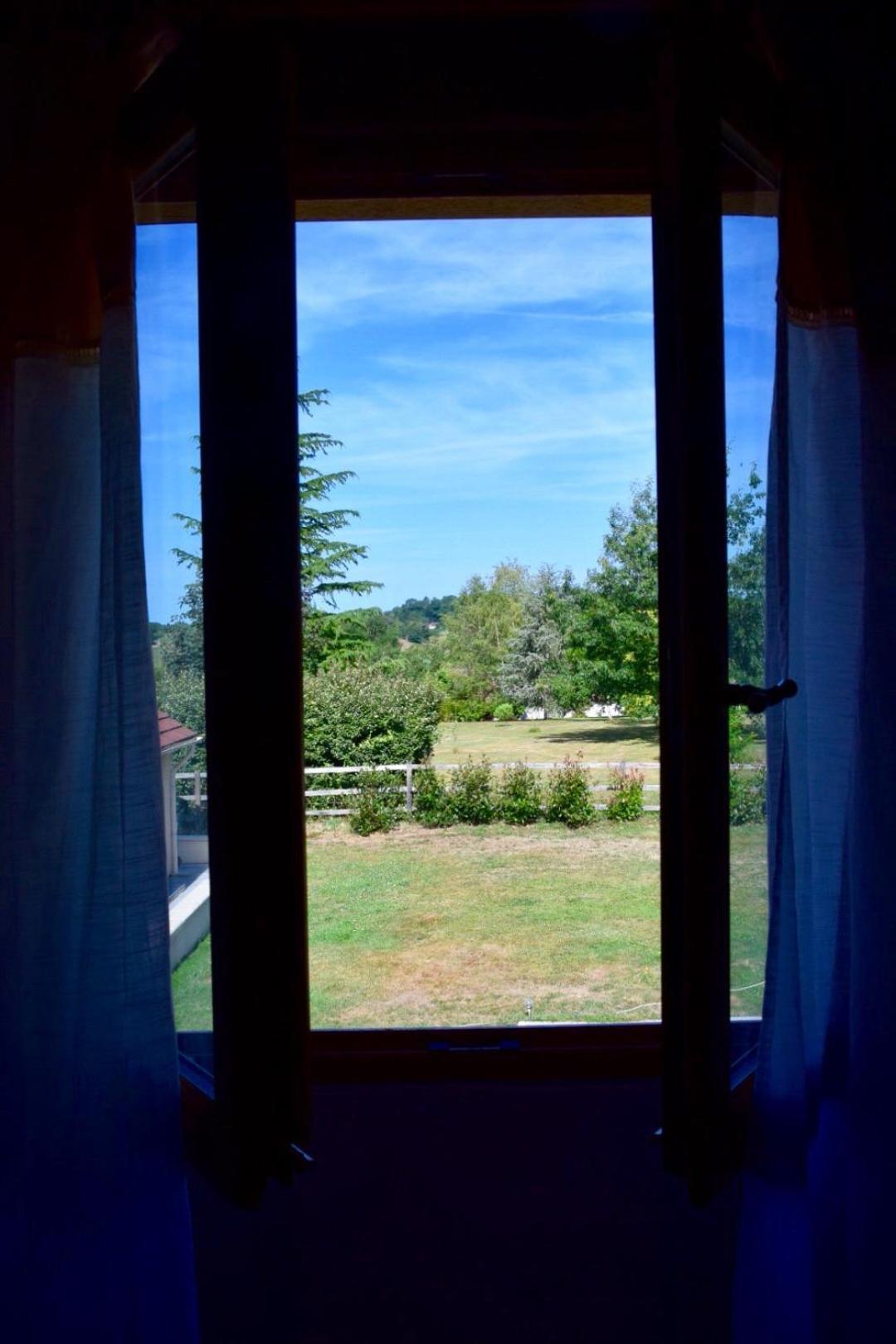 Libellule Bed & Breakfast Coussac-Bonneval Екстериор снимка